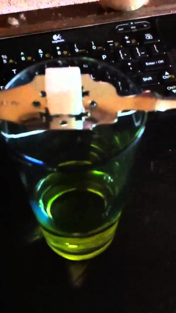 How to make the drink "Green Fairy"
