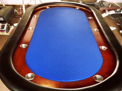 How to build a poker table