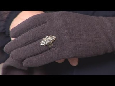 How To Do Fashion With Winter Gloves