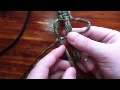 How to make a paracord keychain (cobra)