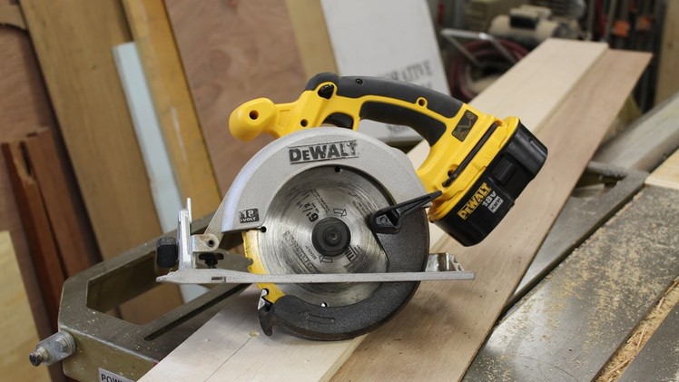 How  to make a "rip fence jig" for a circular saw  - woodworkingby Jon Peters