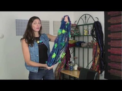 Steph Gorin - Spinning on the Ashford Country Spinner 2 - "In the Loop" Art Yarn