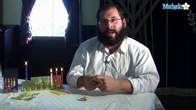 How to Play the Dreidel on Hanukkah