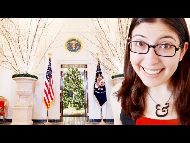 I want to help decorate the White House for Christmas!