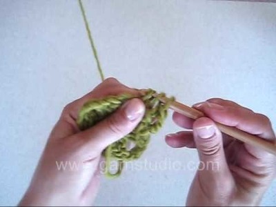 DROPS Crochet Tutorial: How to crochet granny squares