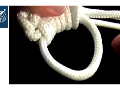 Left Hand Magic Circle Crochet Loop - Crochet Geek