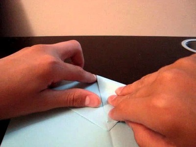 How to make a paper airplane "Hand Glider"