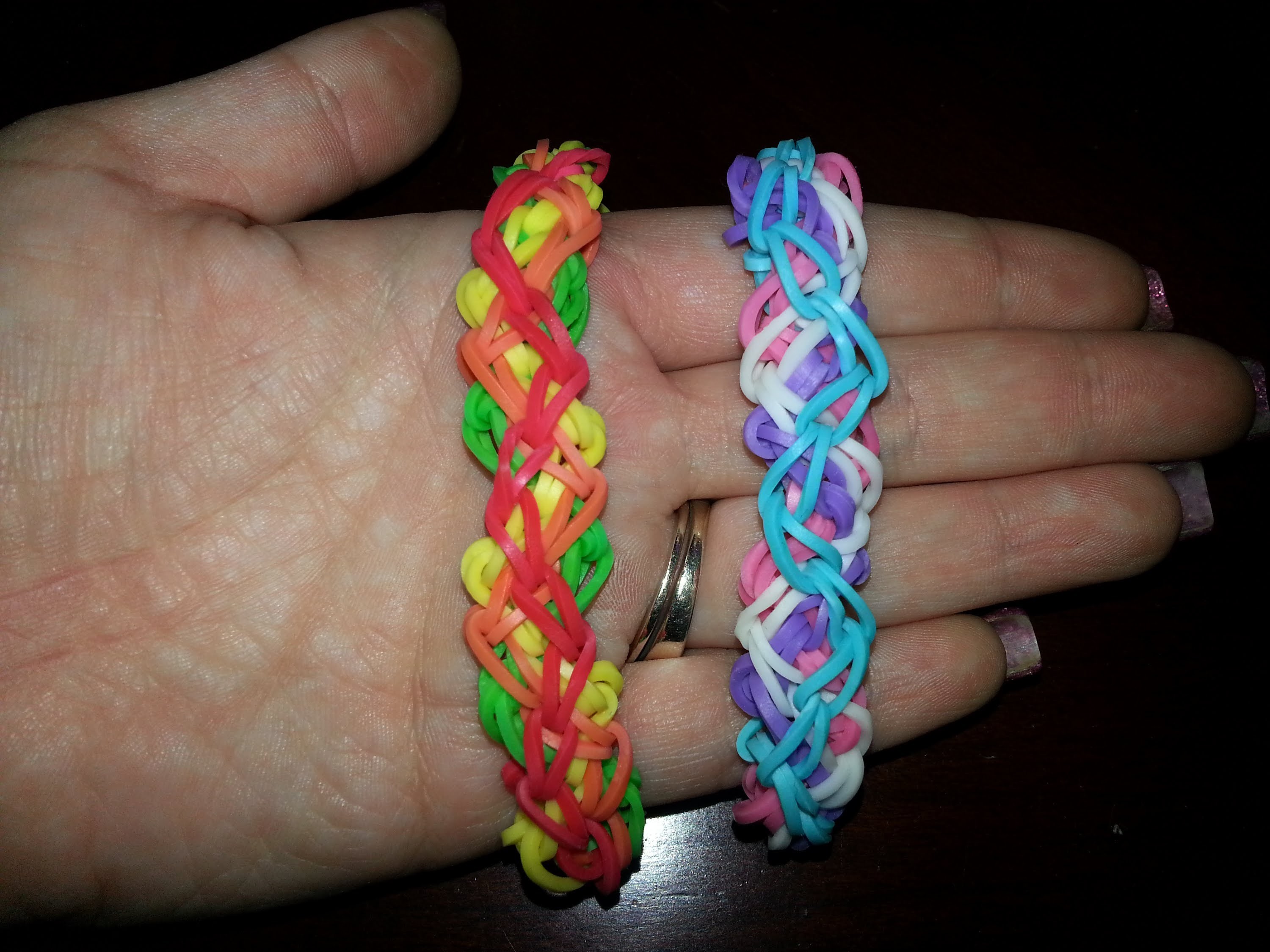 New Crazy Azey Criss cross Rainbow Loom Bracelet