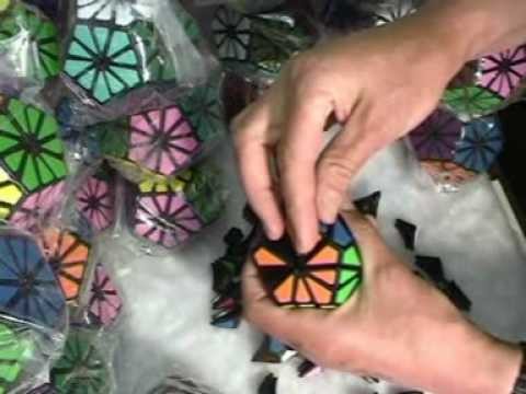 Pyraminx Crystal puzzle disassembly & assembly