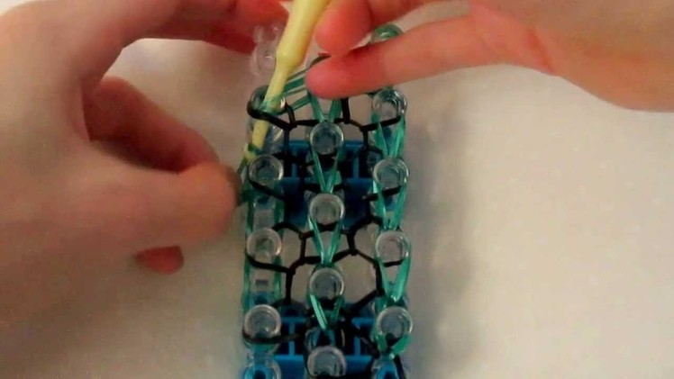 Rainbow Loom- What to do if your rubber band breaks