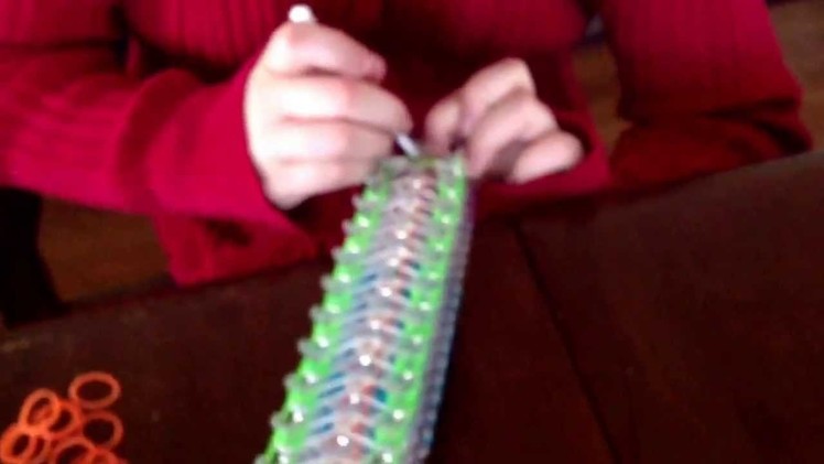 How to make a Lightsaver Rainbow Loom Bracelet