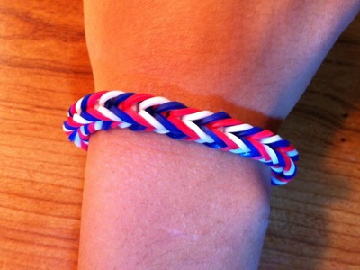 How To Make A Rainbow Loom Fishtail Bracelet | American Flag Colors