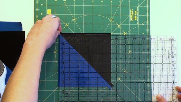22. How to Piece a Pinwheel Quilt Block