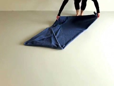 How to fold Blanket 'FOLDED'