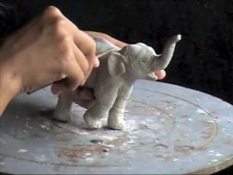 How to Make an Elephant in Clay (4) Khwan Barton, artist