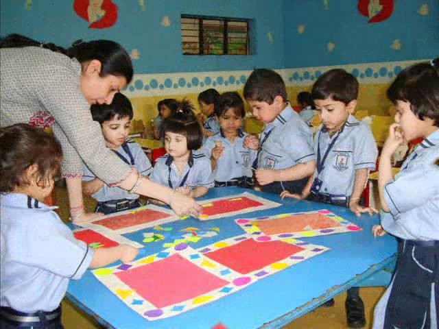 Table Mat Making Activity Pre School