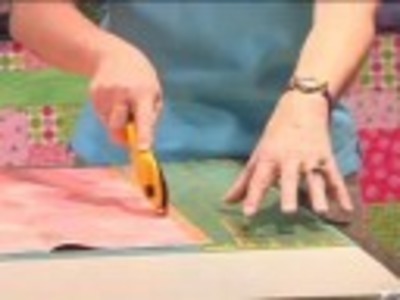 How To Make Your First Quilt -- Cutting -- from quiltfabric.com