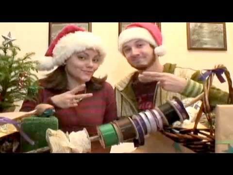 Creative Holiday Gift Wrapping Ideas, Recycled Wrapping : Threadbanger