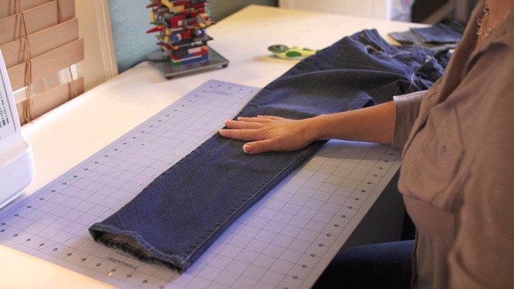A DIY Recycled Jean Quilt : Getting Crafty