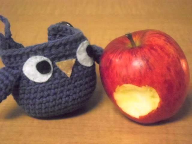 BOOK PREVIEW: Amigurumi on the Go -- Cute Apple Cozies