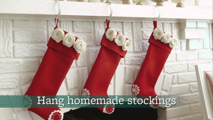 Five Easy Holiday mantel Decorating Ideas