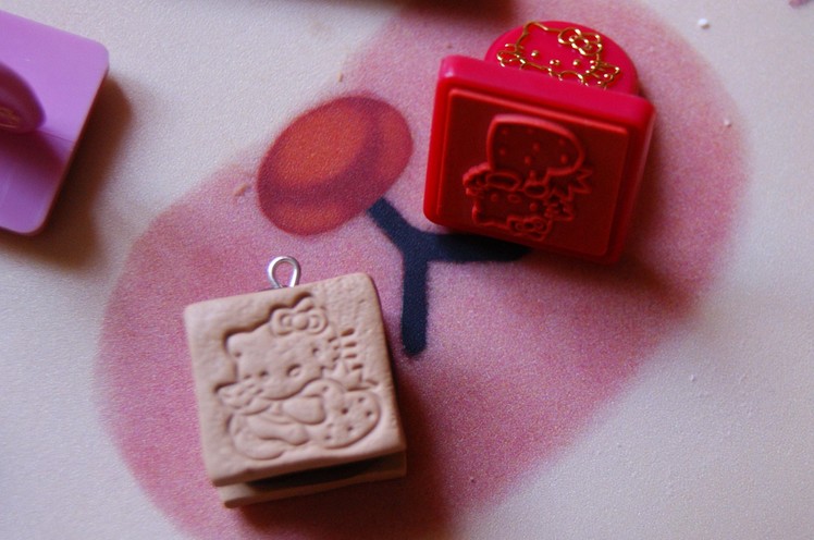 Hello Kitty Cookie Sandwich: Polymer Clay (stamping method)