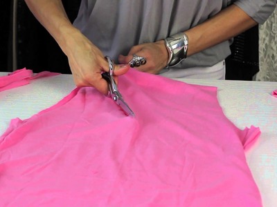 How to Cut Shirts Into Racerback Tanks : Style Savvy