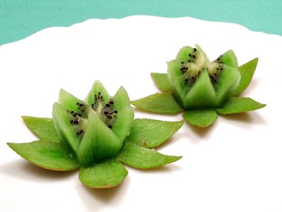 How to Make a Lotus Flower with a Kiwi in One Minute (HD)