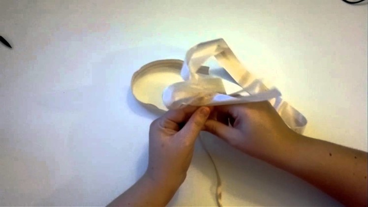 Wedding Workshop: How to make a pull bow.