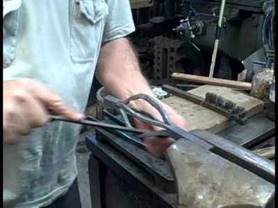 Forging a Basket Twist the Traditional Way