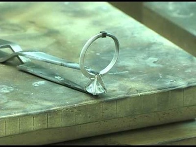 How to Custom Size a Diamond Ring