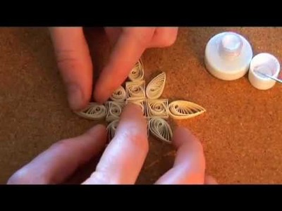 Quilling Basics & Quilled Christmas Decorations