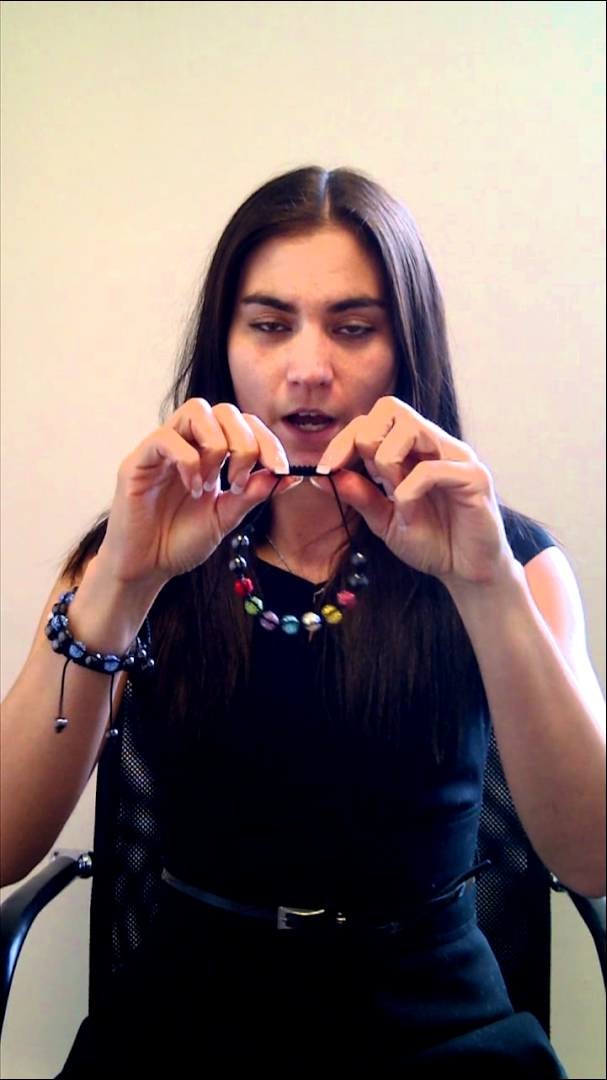 How to open a Crystal & Hematite Bracelet
