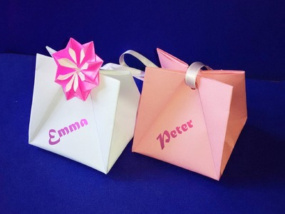 Gift Bag with Handles.  Easy to do.  Gift Wrap Ideas .