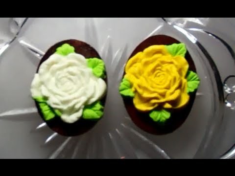Making of a polymer clay fridge magnets