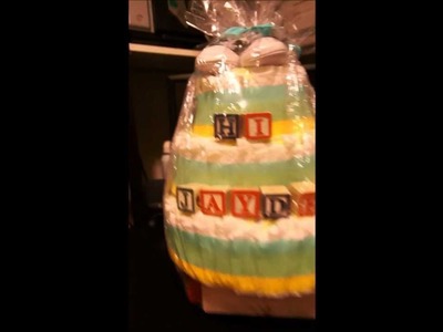 DIY: Diaper Cake Baby Shower Gift Idea