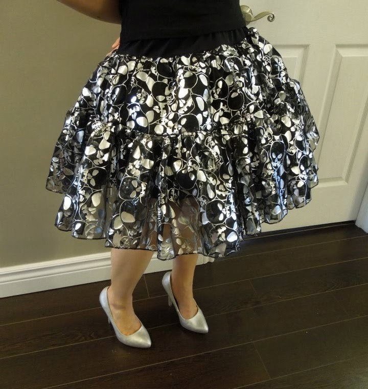 How to Make a Tutu.Petticoat Skirt Tutorial Lolita Anime K-pop f(x) Betsey Johnson Inspired