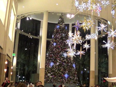 Christmas - Decorations - More in Orlando Florida - REAL USA Ep. 25