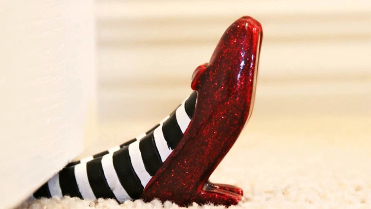 Wizard of Oz Ruby Red Slippers Doorstop - Home Décor @ TheStore.com