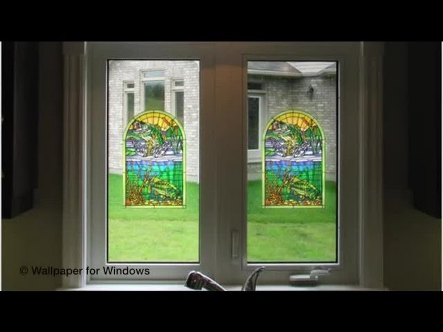 How to Decorate a Casement Window : Ideas for Home Decorating
