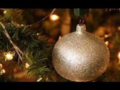 Christmas tree baubles decorating ideas