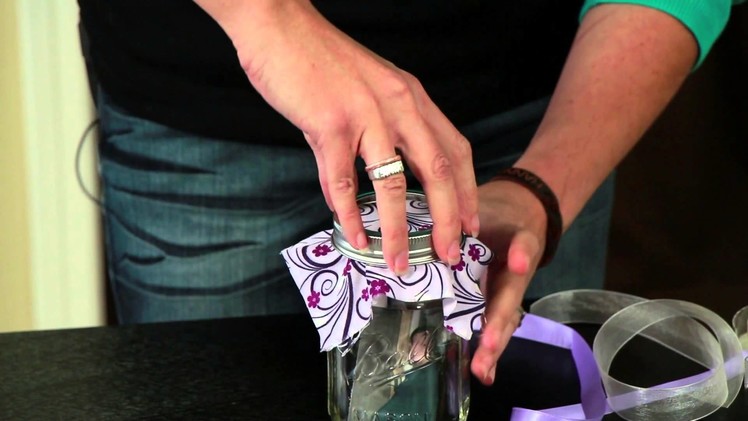 How to Decorate a Memory Jar : Crafting Projects