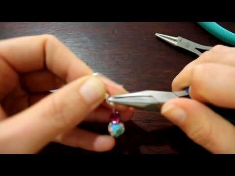 Onehourcraft.com.  Jewellery Lesson 1: How to make a simple pair of earrings