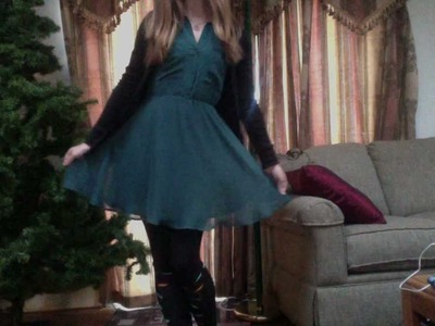Outfit of the day: H&M green dress and festive Christmas socks~ + ULTA Haul