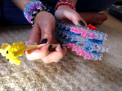 Time Lapse of Rainbow Loom Bands