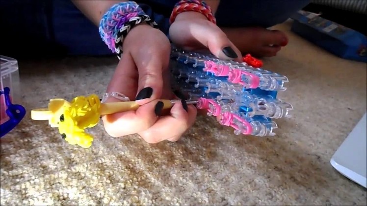 Time Lapse of Rainbow Loom Bands