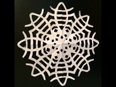 How to cut out an easy but beautiful paper snowflake, fast and simple