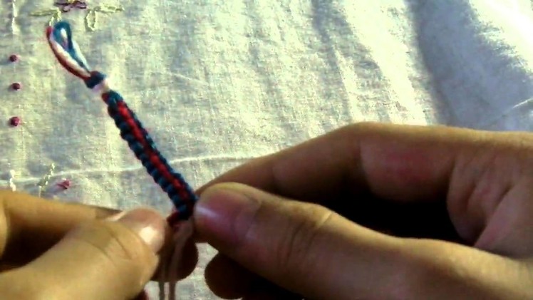 How to make friendship bracelet [square knot]