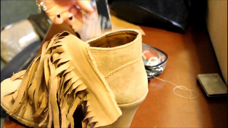 HOW TO MAKE FRINGE BOOTIES!