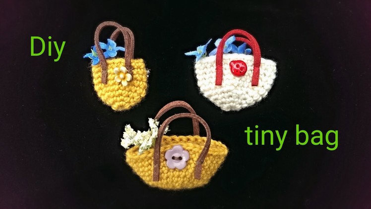 Diy: How to crochet a tiny bag( as a brooch or a pendant)
